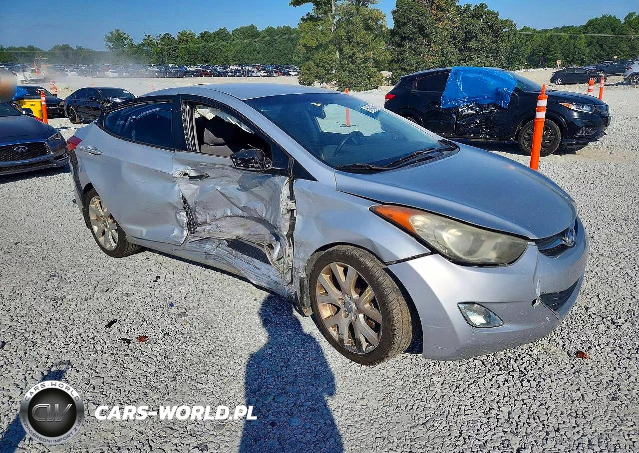 2013 Hyundai Elantra Gls VIN:KMHDH4AE3DU506363 - 4