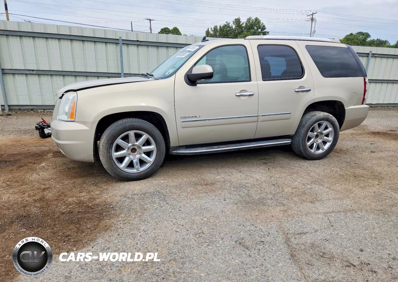 2011 GMC Yukon Denali – zdjęcie 1 z 14