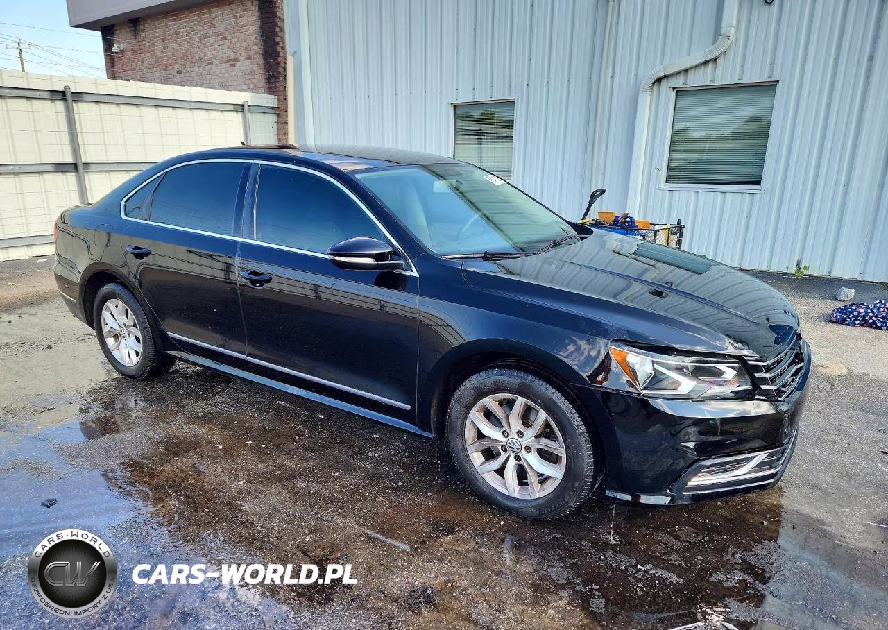 2016 Volkswagen Passat S VIN:1VWAT7A34GC044456 - 4