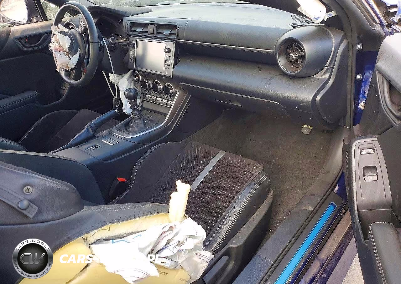 2025 Toyota Gr 86 VIN:JF1ZNBE12S9755953 - 8