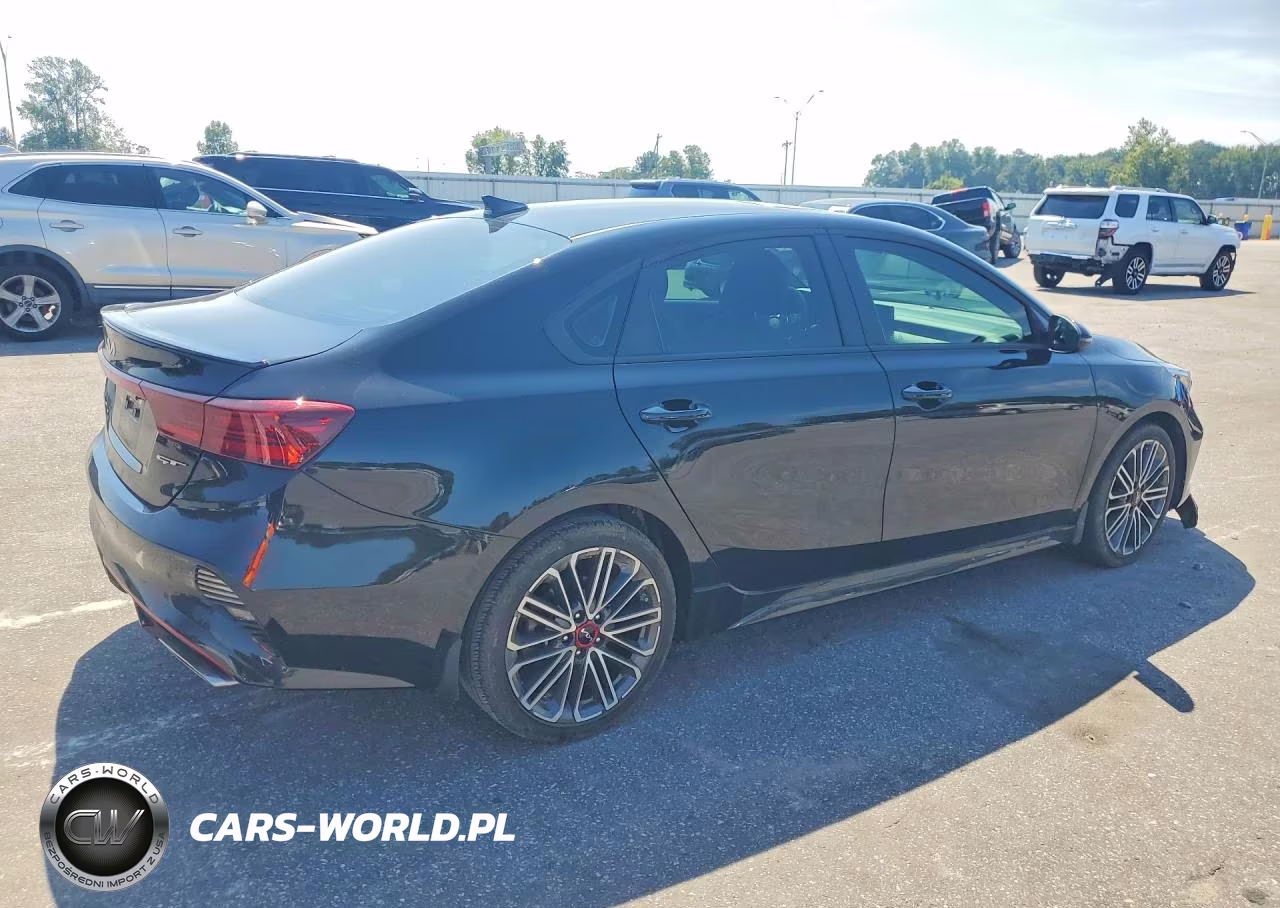 2024 Kia Forte Gt VIN:3KPF44AC9RE808592 - 3