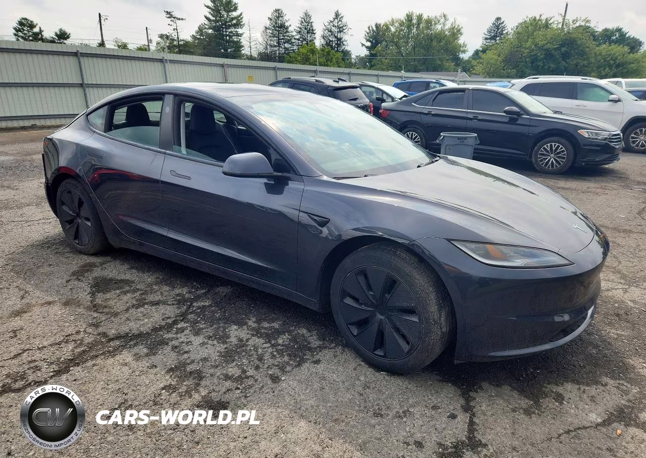2024 Tesla Model 3 VIN:5YJ3E1EA2RF770737 - 4