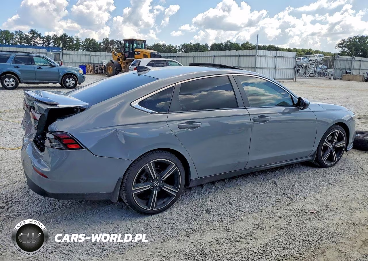 2024 Honda Accord Hybrid Sport VIN:1HGCY2F58RA080063 - 3