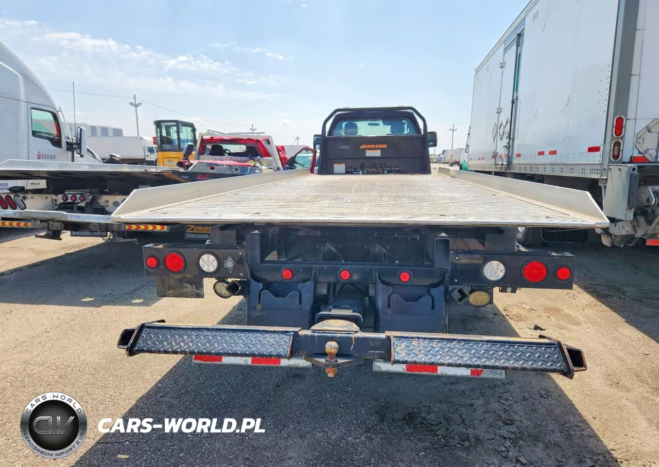 2019 Ford F650 Super - Semi Truck VIN:1FDNF6DC9KDF09944 - 6