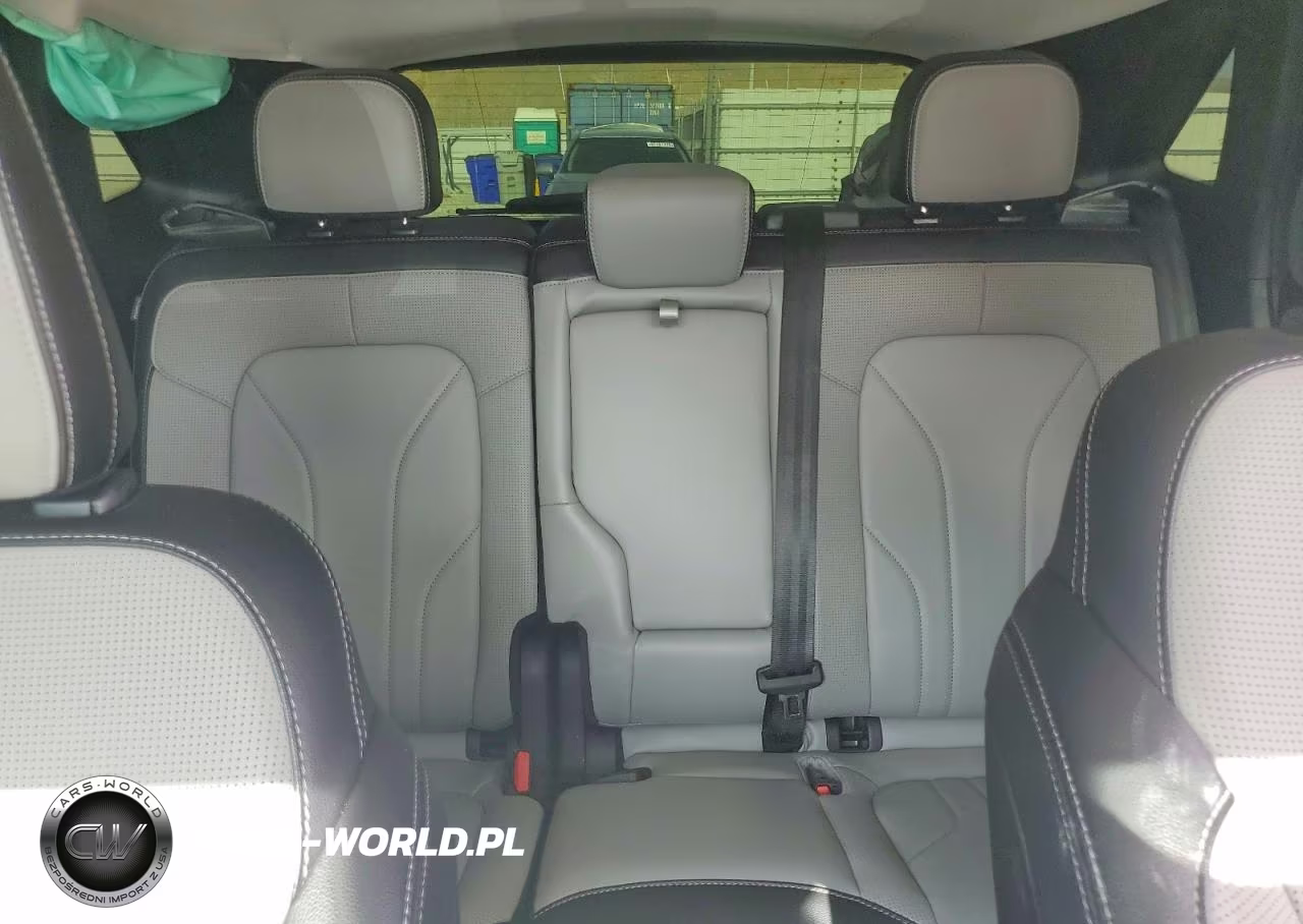 2025 Ford Escape VIN:1FMCU0E14SUB56374 - 10