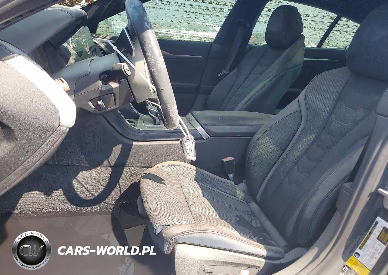 2022 BMW M850Xi VIN:WBAGV8C09NCJ45647 - 7