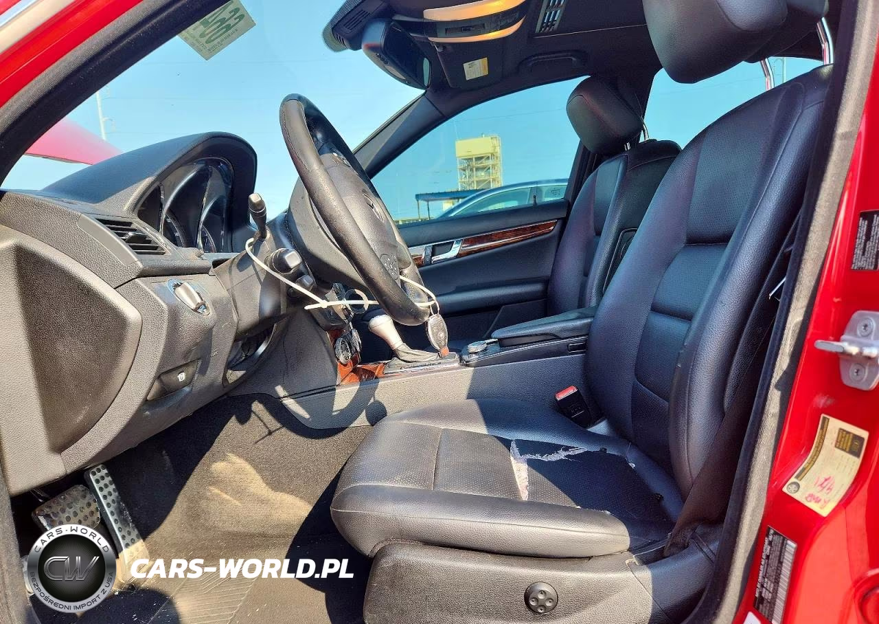 2010 Mercedes-Benz C 350 VIN:WDDGF5GB9AR122845 - 7