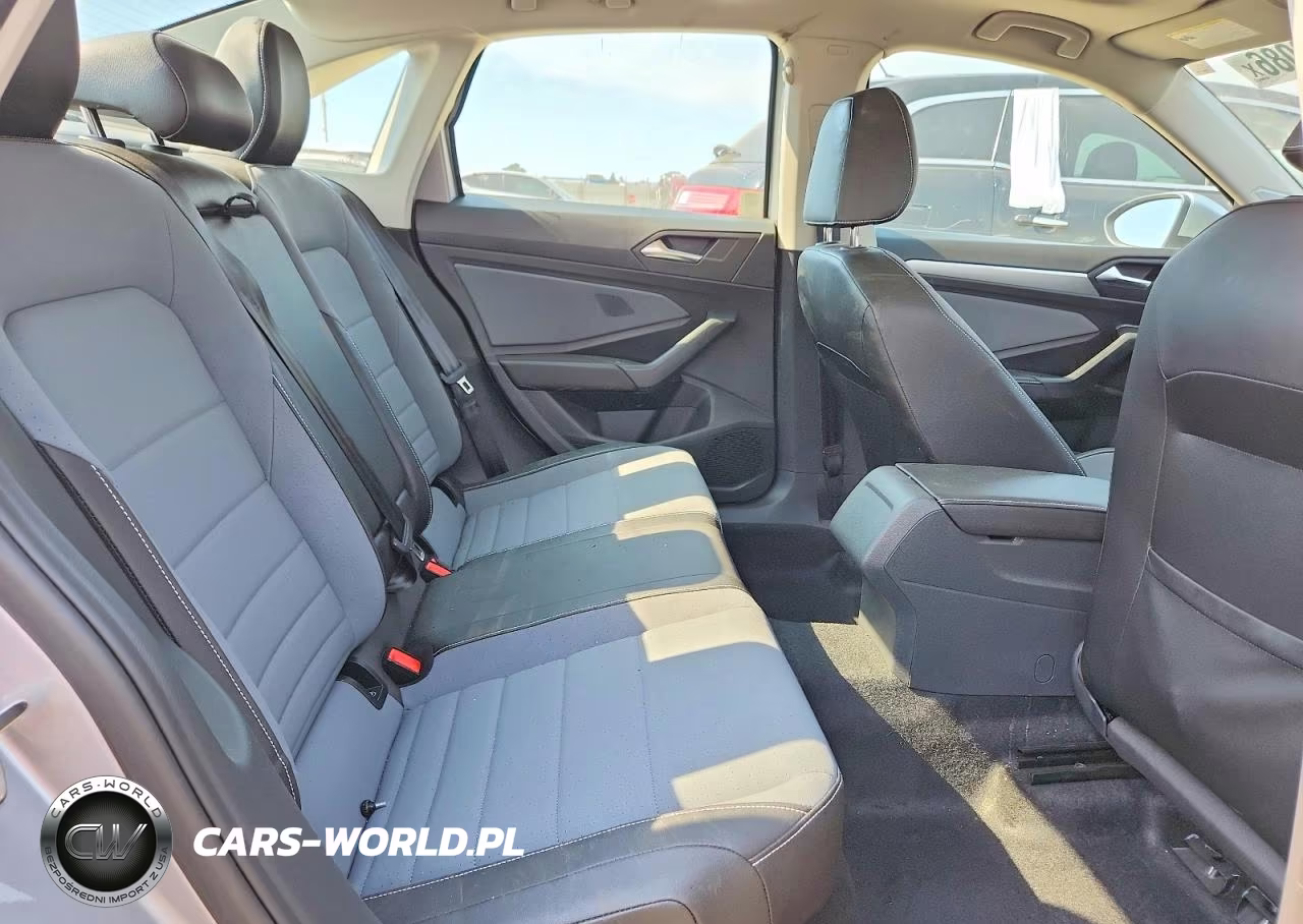 2025 Volkswagen Jetta Se VIN:3VW7X7BU8SM088084 - 10