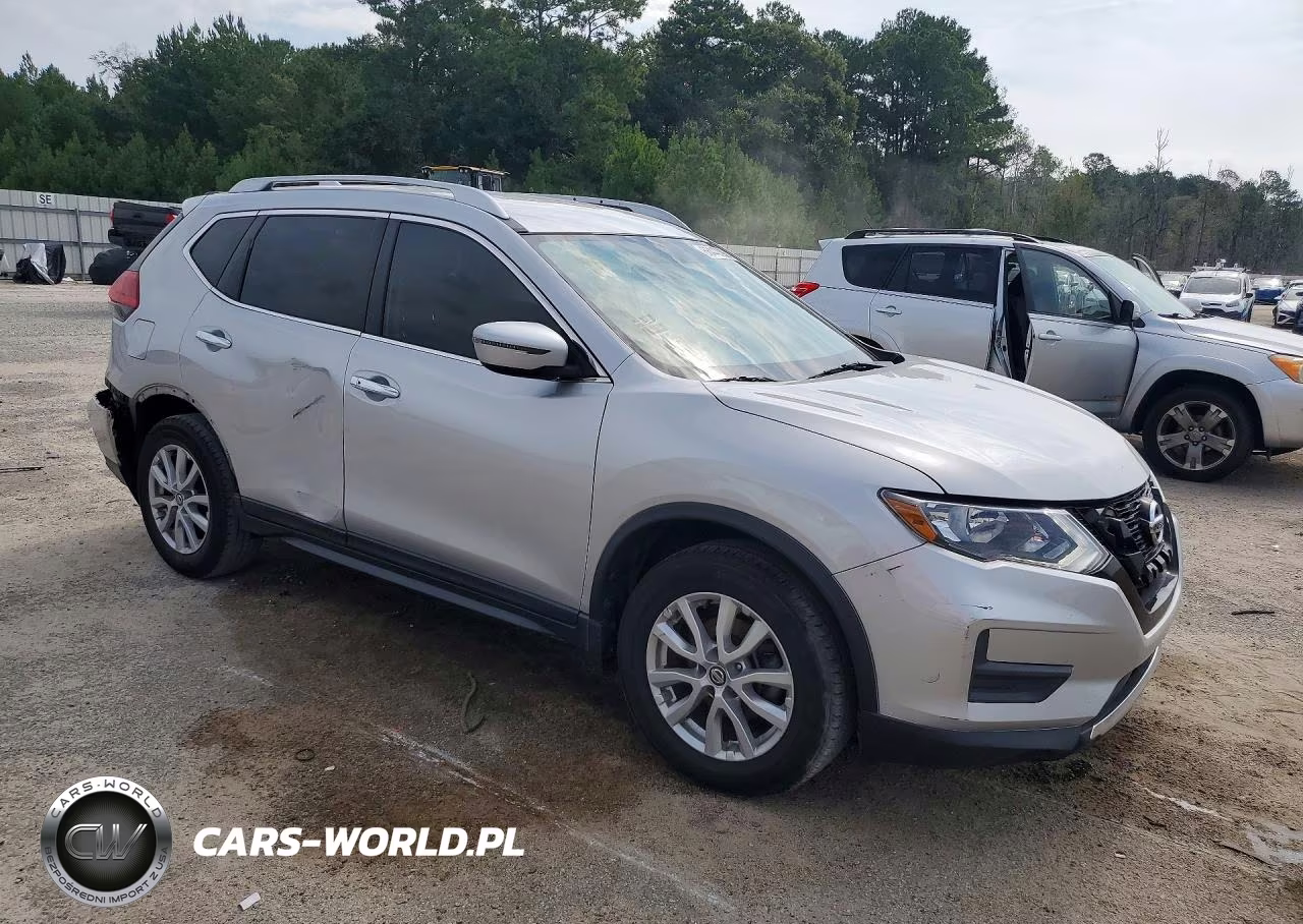2017 Nissan Rogue Sv VIN:JN8AT2MT6HW145746 - 4