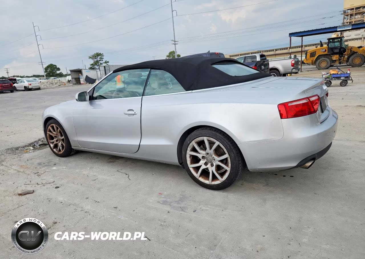 2010 Audi A5 Premium VIN:WAUAFAFH8AN015658 - 2