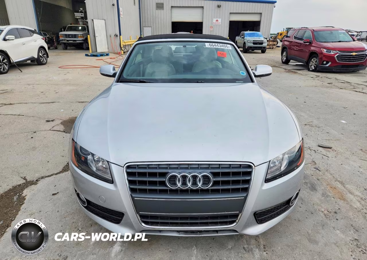 2010 Audi A5 Premium VIN:WAUAFAFH8AN015658 - 5