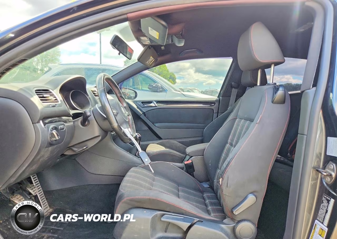 2010 Volkswagen Gti VIN:WVWED7AJ8AW240972 - 7
