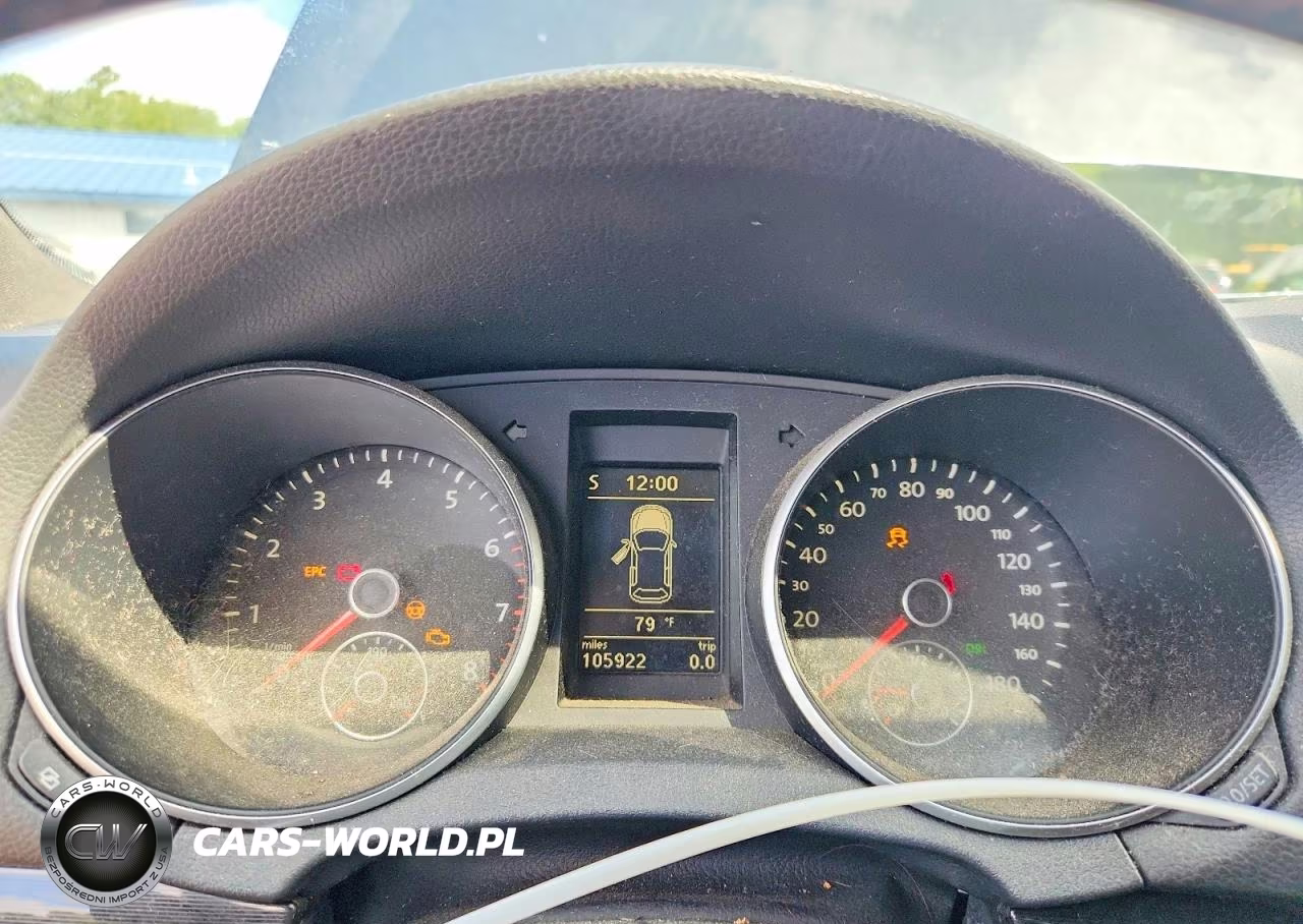 2010 Volkswagen Gti VIN:WVWED7AJ8AW240972 - 9