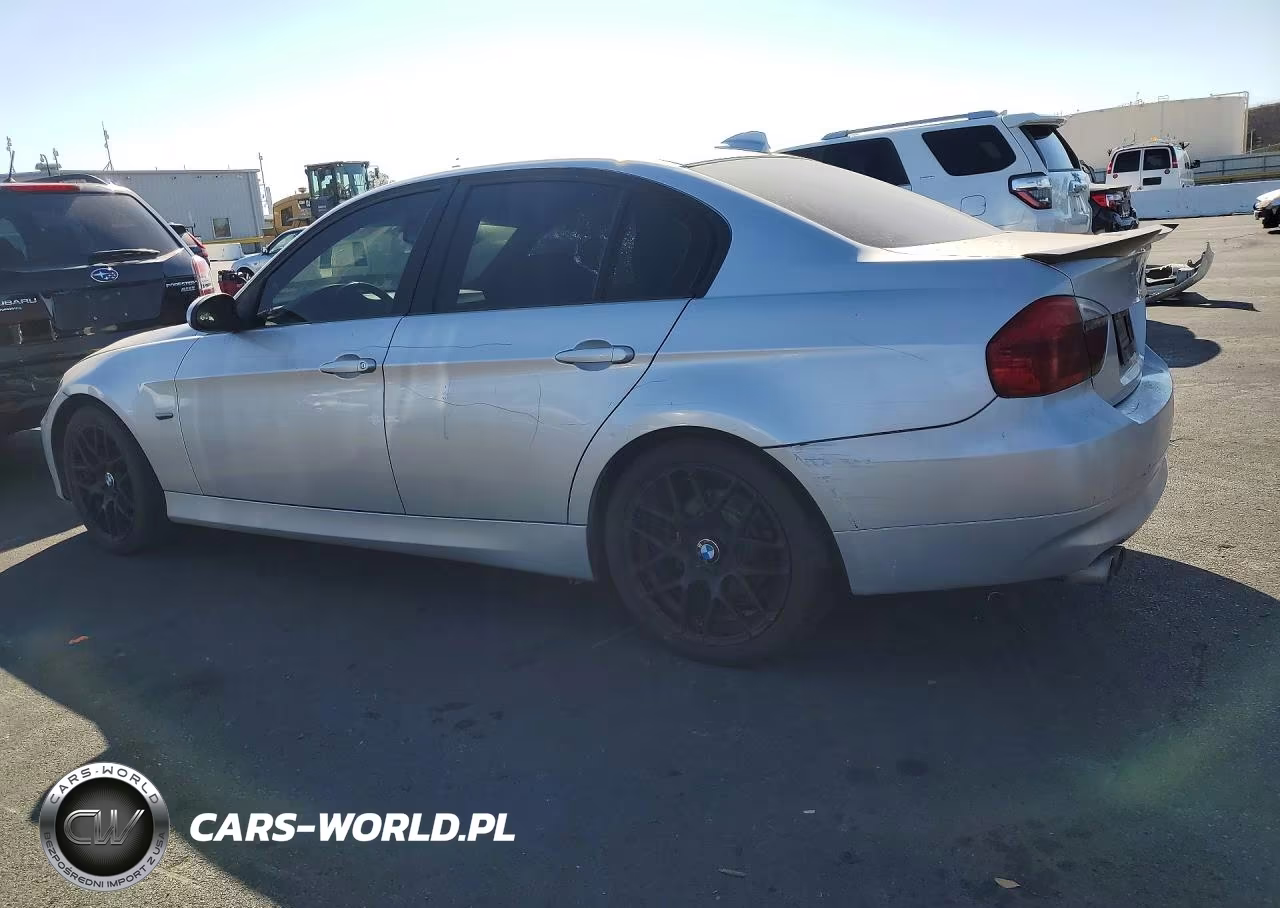 2008 BMW 328 Xi VIN:WBAVC935X8K041709 - 2