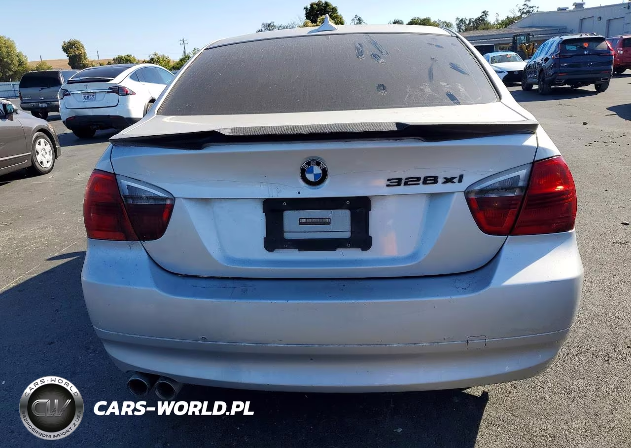 2008 BMW 328 Xi VIN:WBAVC935X8K041709 - 6
