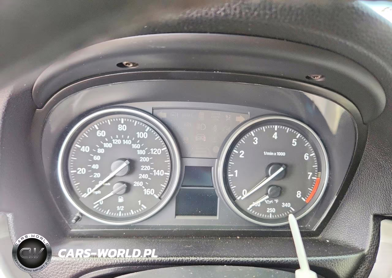 2011 BMW 335 Xi VIN:WBAKF9C52BE620564 - 9