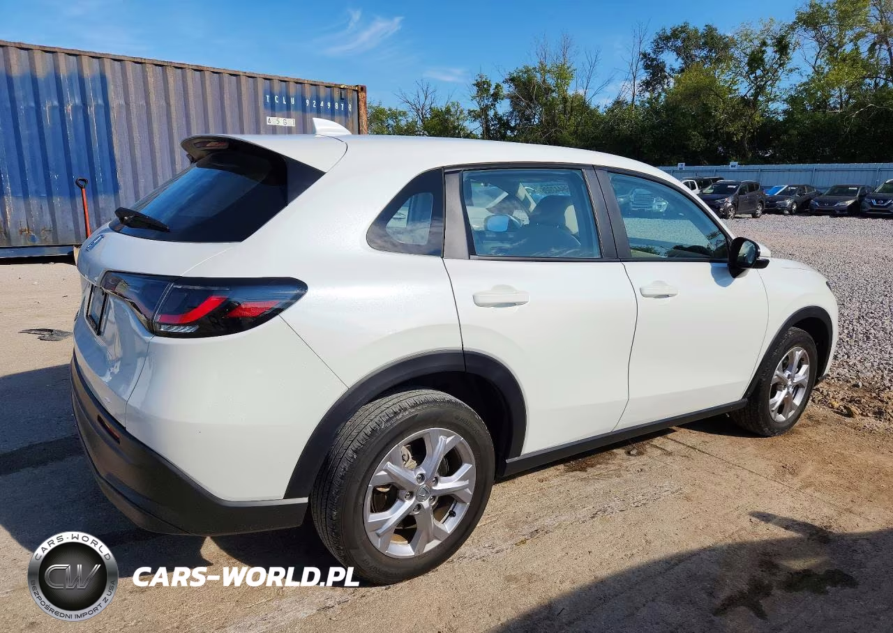 2024 Honda Hr-V Lx VIN:3CZRZ2H34RM741036 - 3