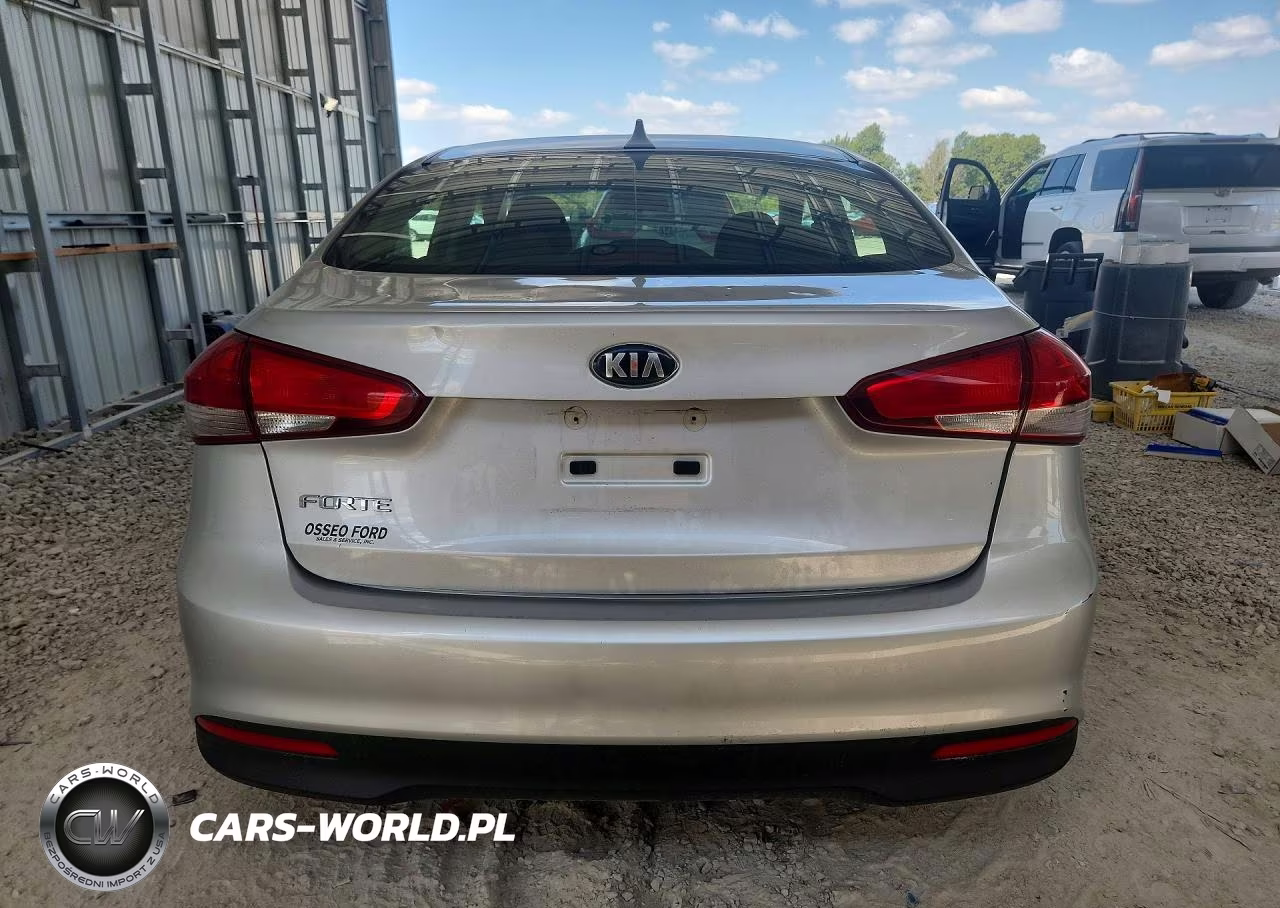 2018 Kia Forte Lx VIN:3KPFK4A7XJE234372 - 6