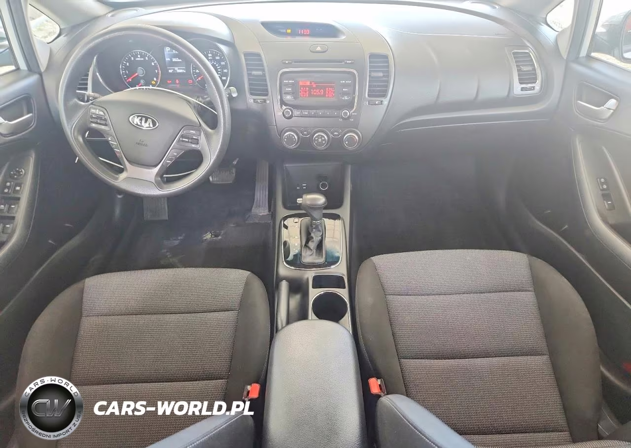 2018 Kia Forte Lx VIN:3KPFK4A7XJE234372 - 8