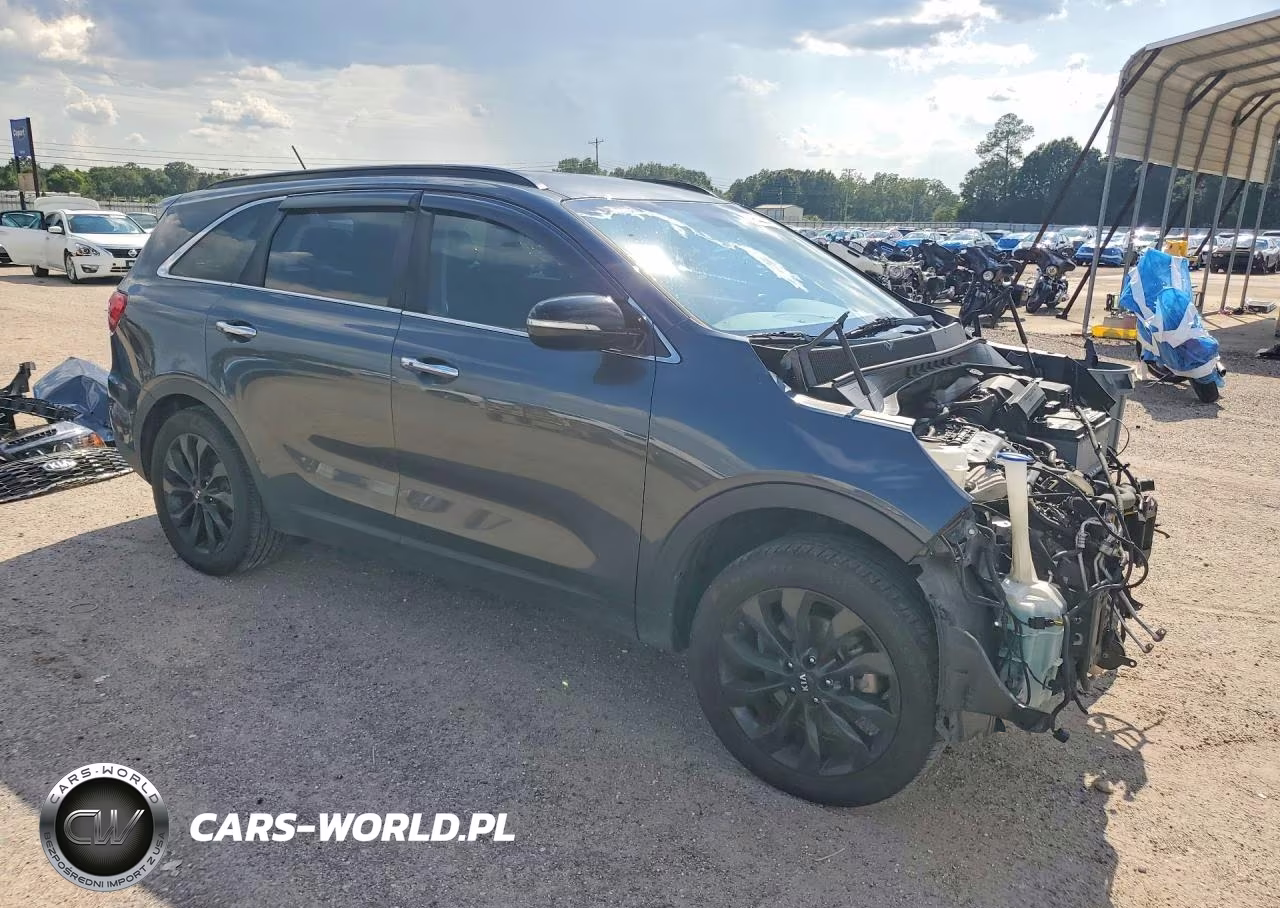 2020 Kia Sorento S VIN:5XYPG4A55LG693271 - 4