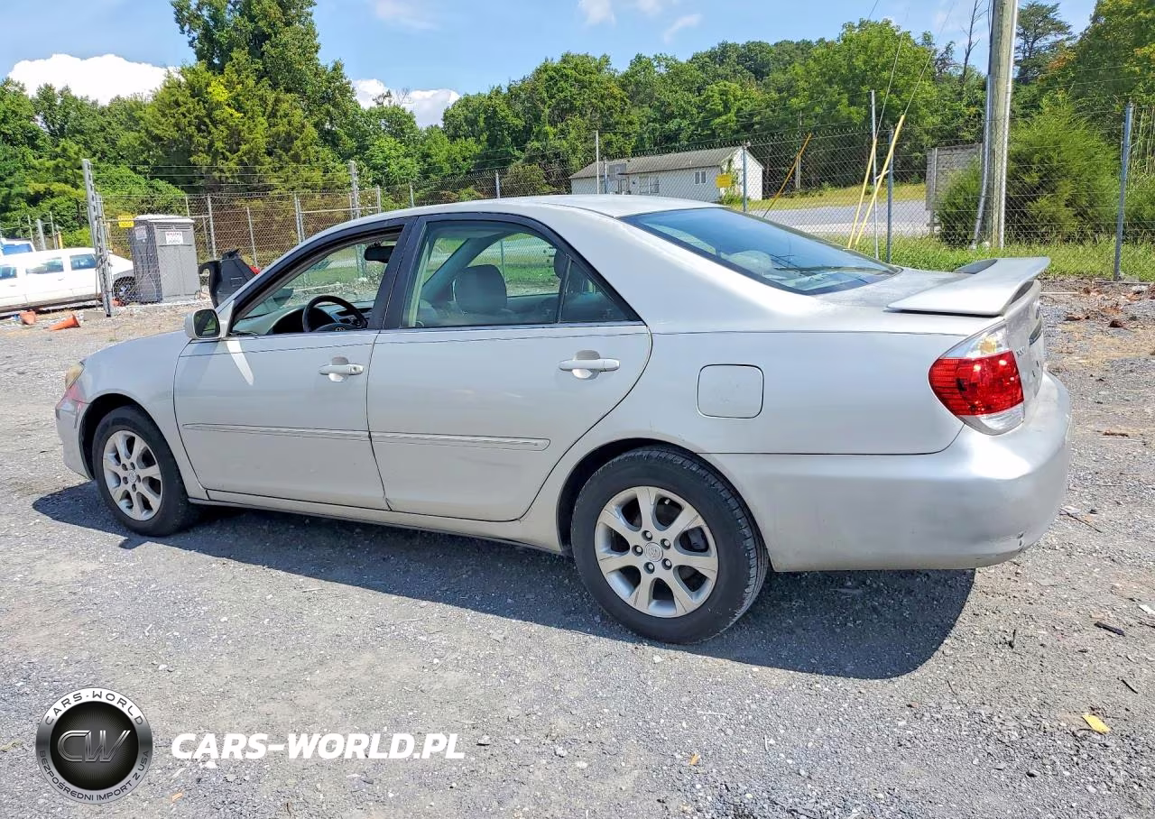 2005 Toyota Camry Xle V6 VIN:4T1BF30KX5U085998 - 2