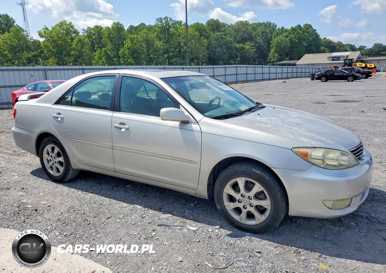 2005 Toyota Camry Xle V6 VIN:4T1BF30KX5U085998 - 4