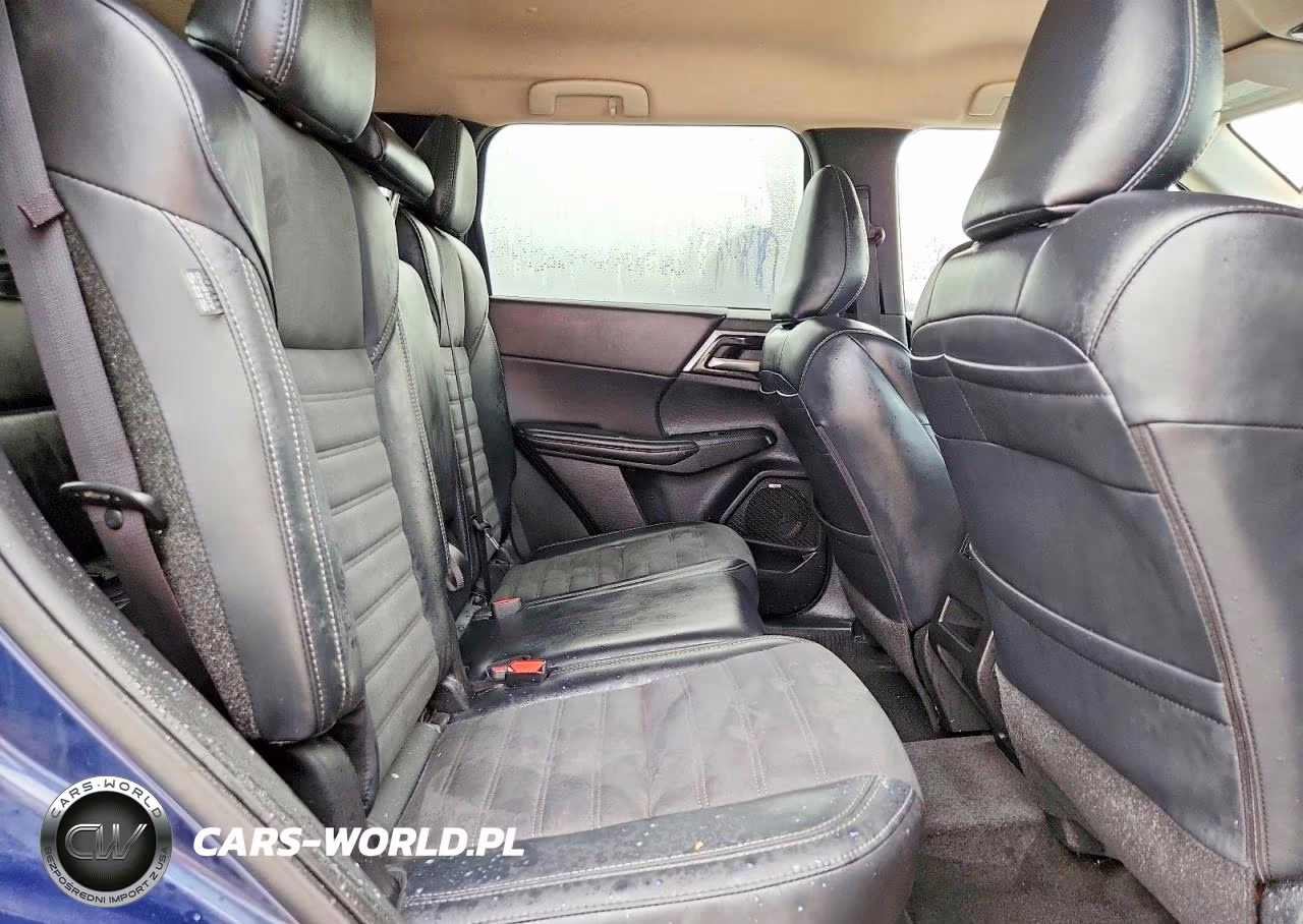 2025 Mitsubishi Outlander Se VIN:JA4J4VA8XSZ048284 - 11