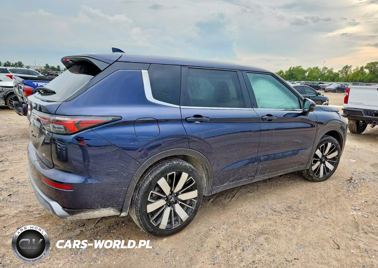 2025 Mitsubishi Outlander Se VIN:JA4J4VA8XSZ048284 - 3
