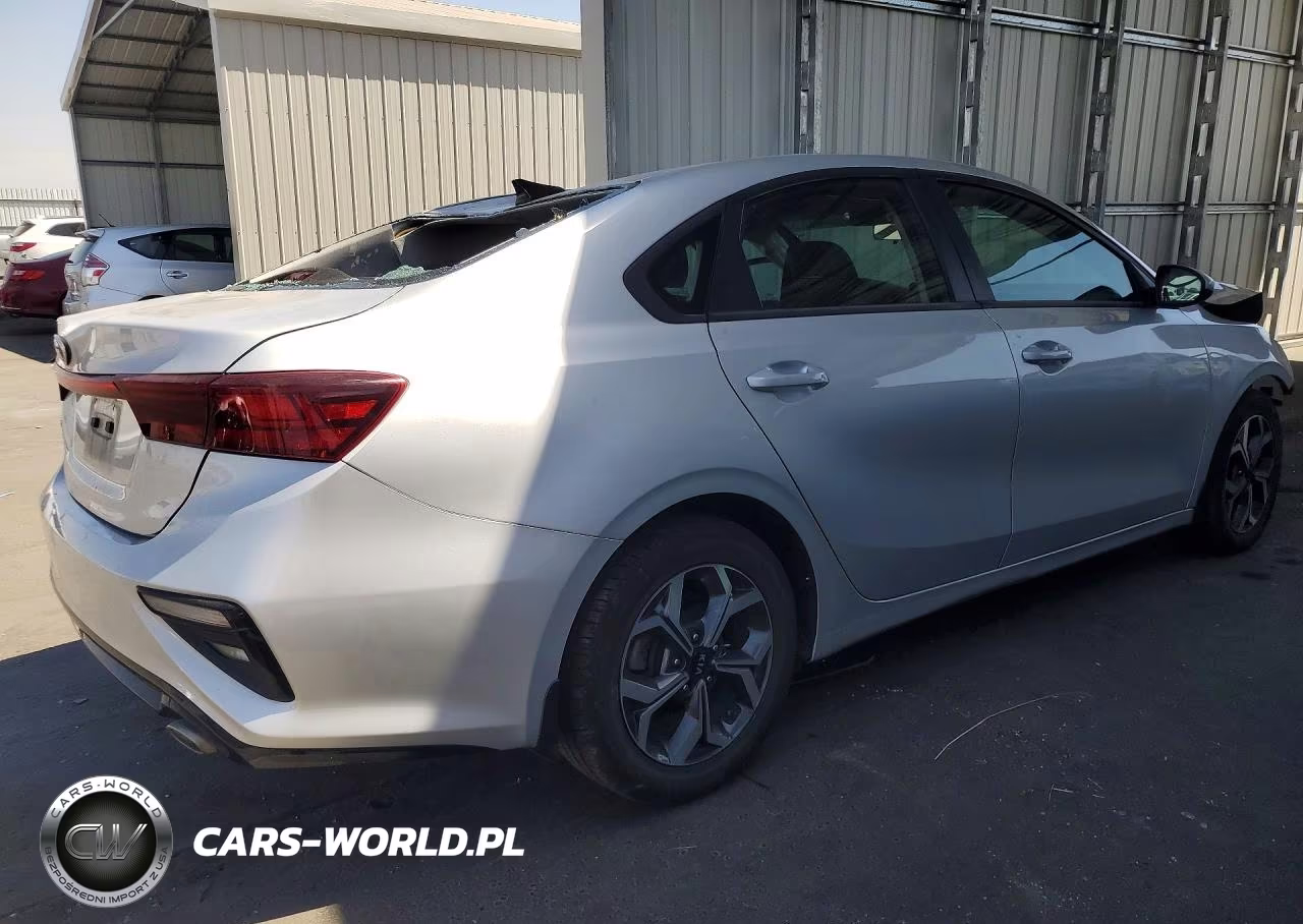 2020 Kia Forte Lxs VIN:3KPF24ADXLE162081 - 3