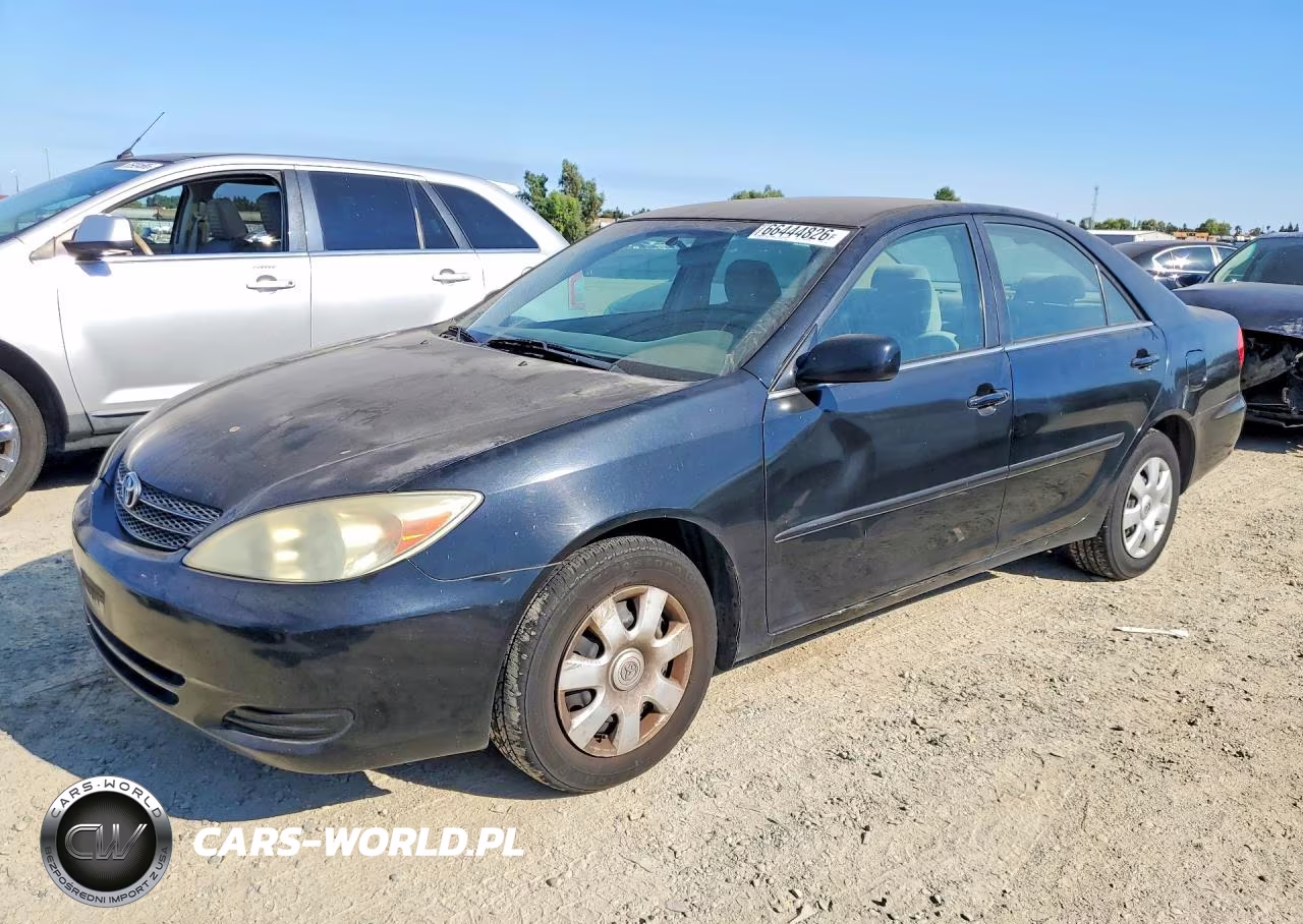 2004 Toyota Camry Le