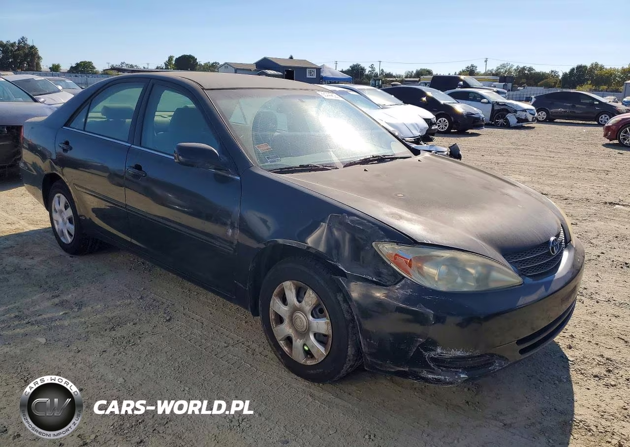 2004 Toyota Camry Le VIN:4T1BE32K34U379466 - 4