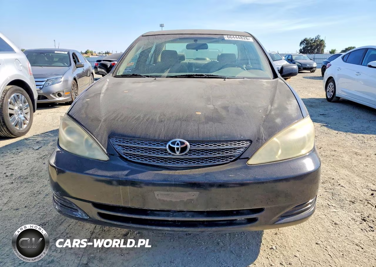 2004 Toyota Camry Le VIN:4T1BE32K34U379466 - 5