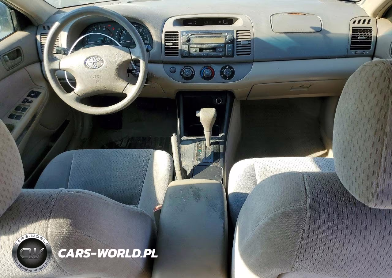 2004 Toyota Camry Le VIN:4T1BE32K34U379466 - 8