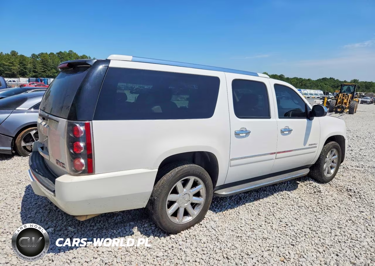 2011 GMC Yukon Xl Denali VIN:1GKS1MEF0BR216461 - 3