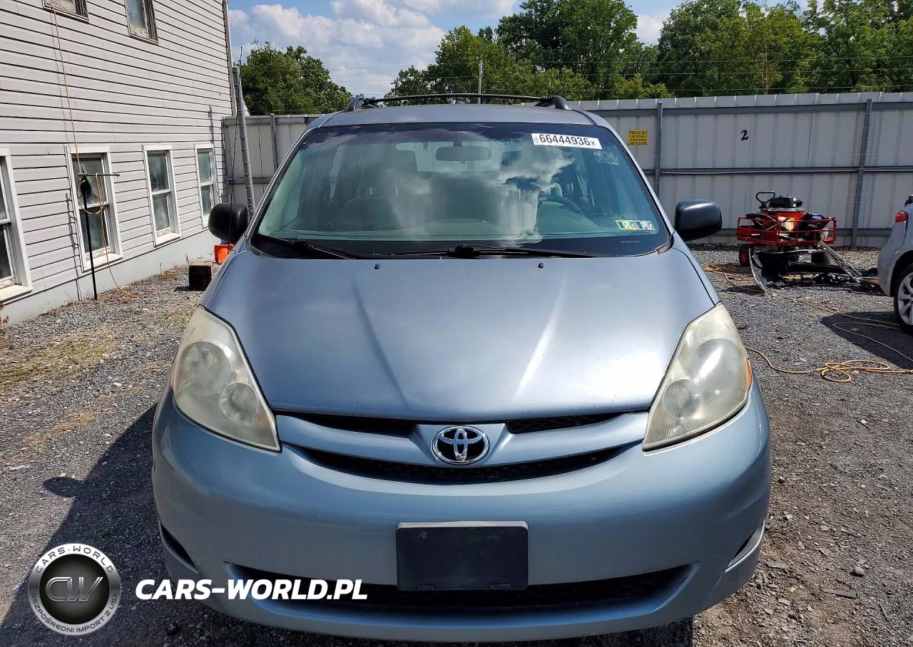 2010 Toyota Sienna Ce 7-Passenger VIN:5TDKK4CC9AS294674 - 5