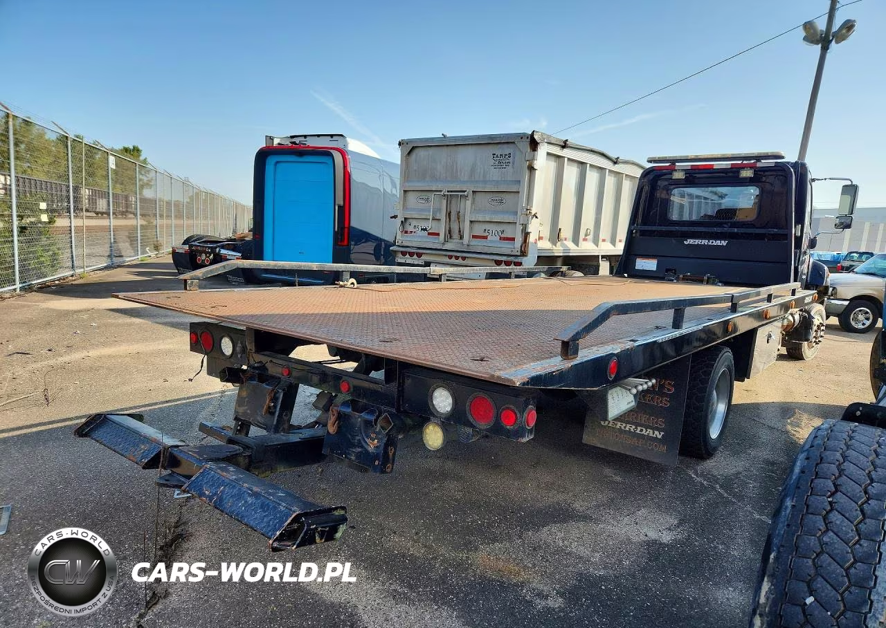 2013 Hino 258-268 - Delivery Truck VIN:5PVNJ8JP2D4S50741 - 3