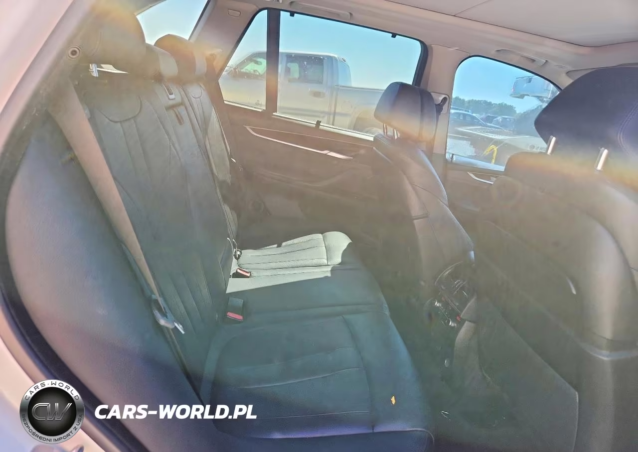 2016 BMW X5 xDrive35I VIN:5UXKR0C53G0P28264 - 11