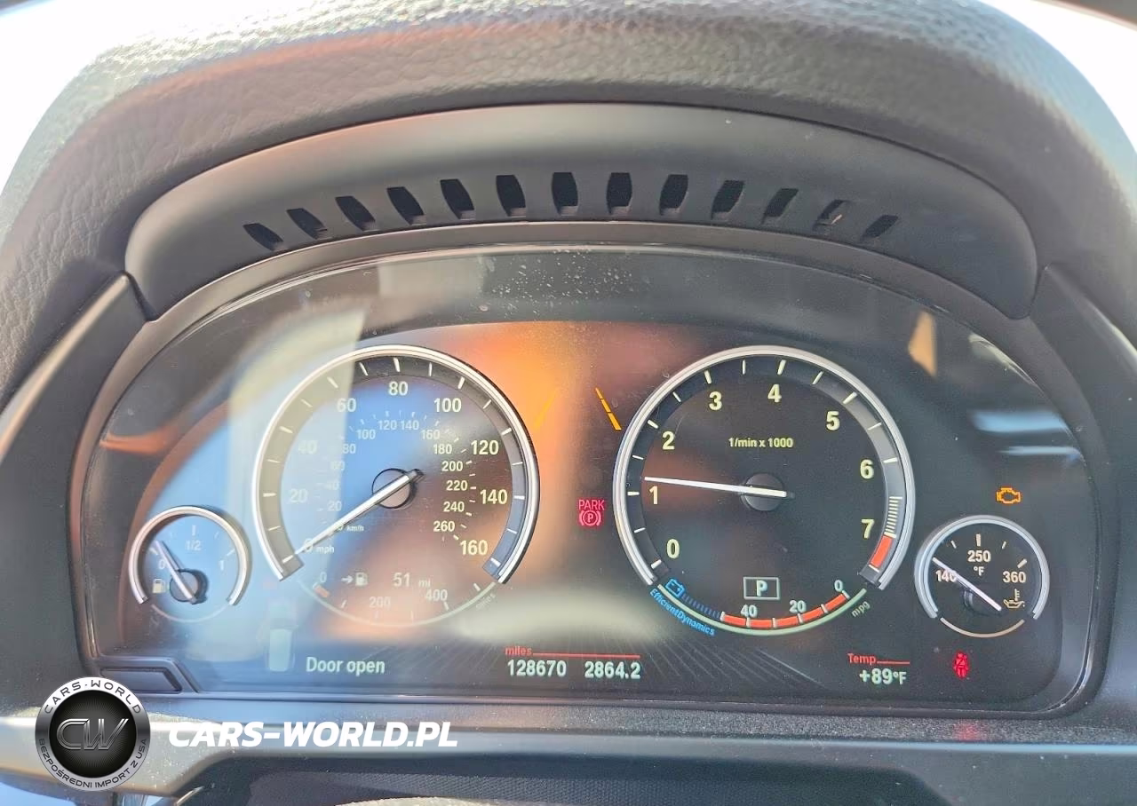 2016 BMW X5 xDrive35I VIN:5UXKR0C53G0P28264 - 9