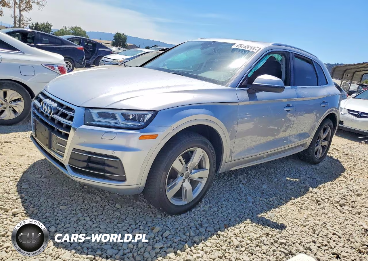 2018 Audi Q5 Premium Plus VIN:WA1BNAFY8J2235128 - 1