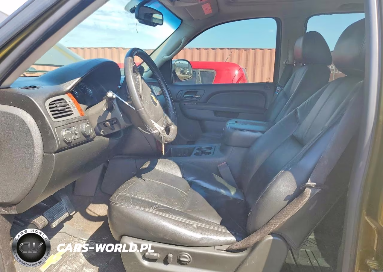 2010 Chevrolet Tahoe K1500 Lt VIN:1GNUKBE03AR254144 - 7