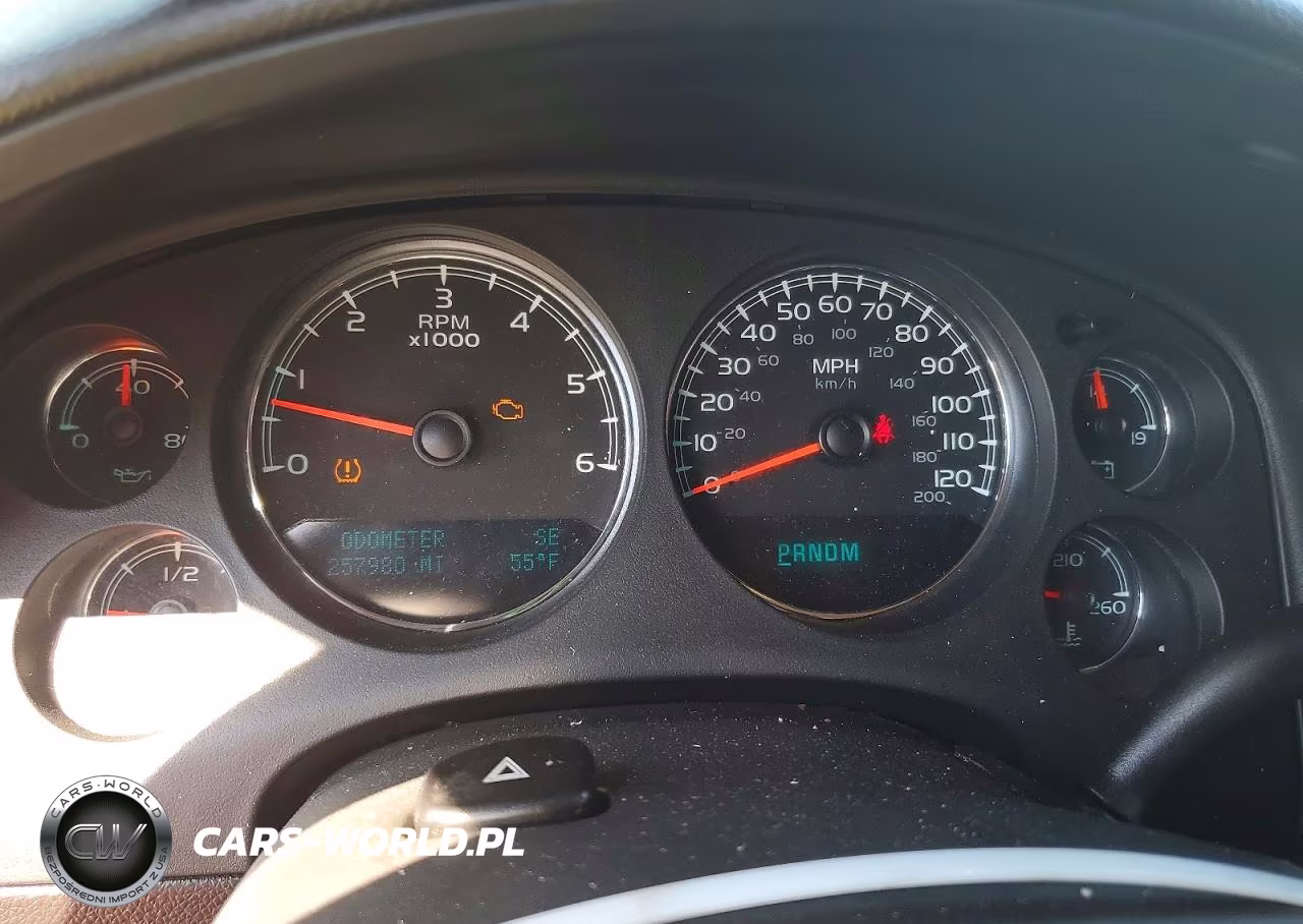 2010 Chevrolet Tahoe K1500 Lt VIN:1GNUKBE03AR254144 - 9