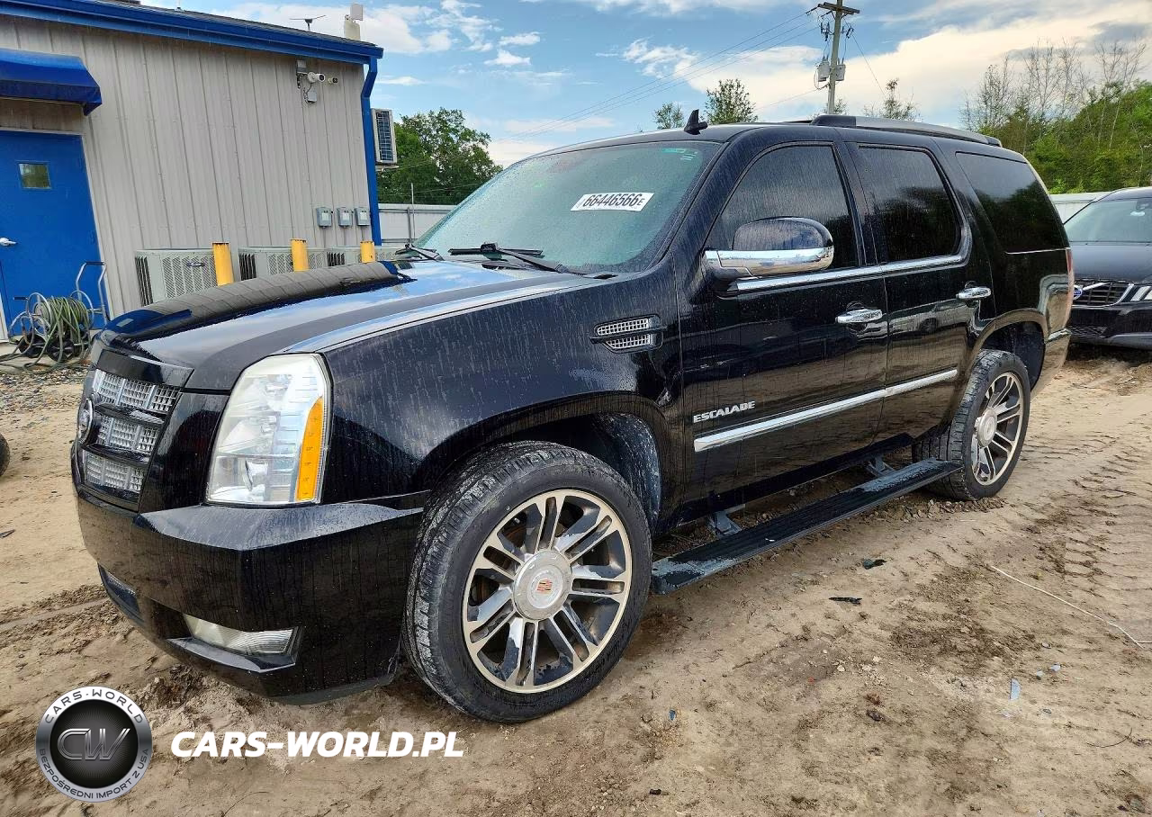 2012 Cadillac Escalade Premium