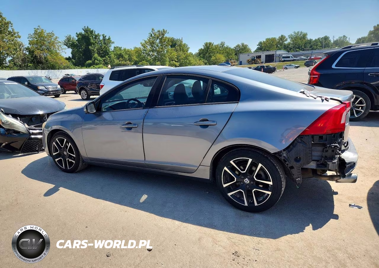 2017 Volvo S60 VIN:YV126MFL7H2422518 - 2