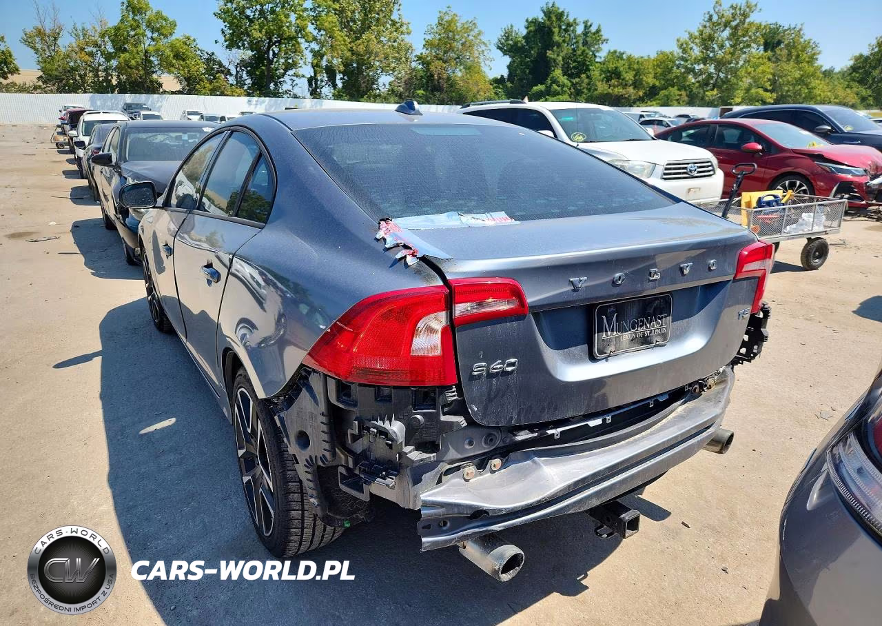 2017 Volvo S60 VIN:YV126MFL7H2422518 - 6