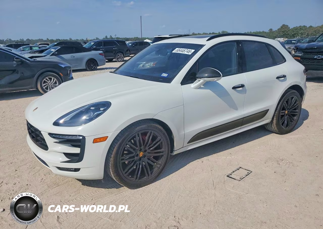 2017 Porsche Macan Gts