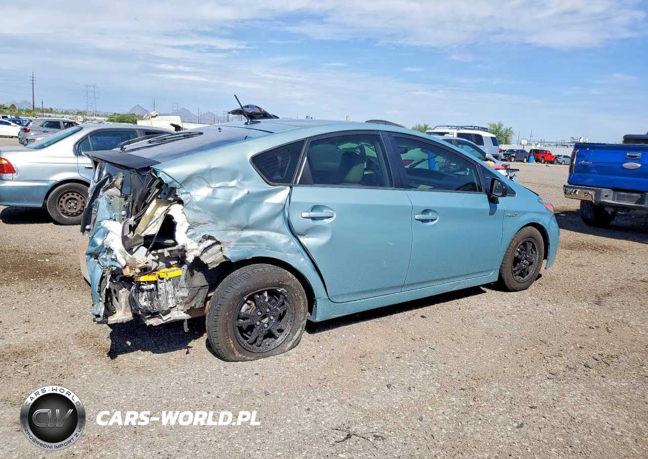 2012 Toyota Prius Four VIN:JTDKN3DU0C1596069 - 3