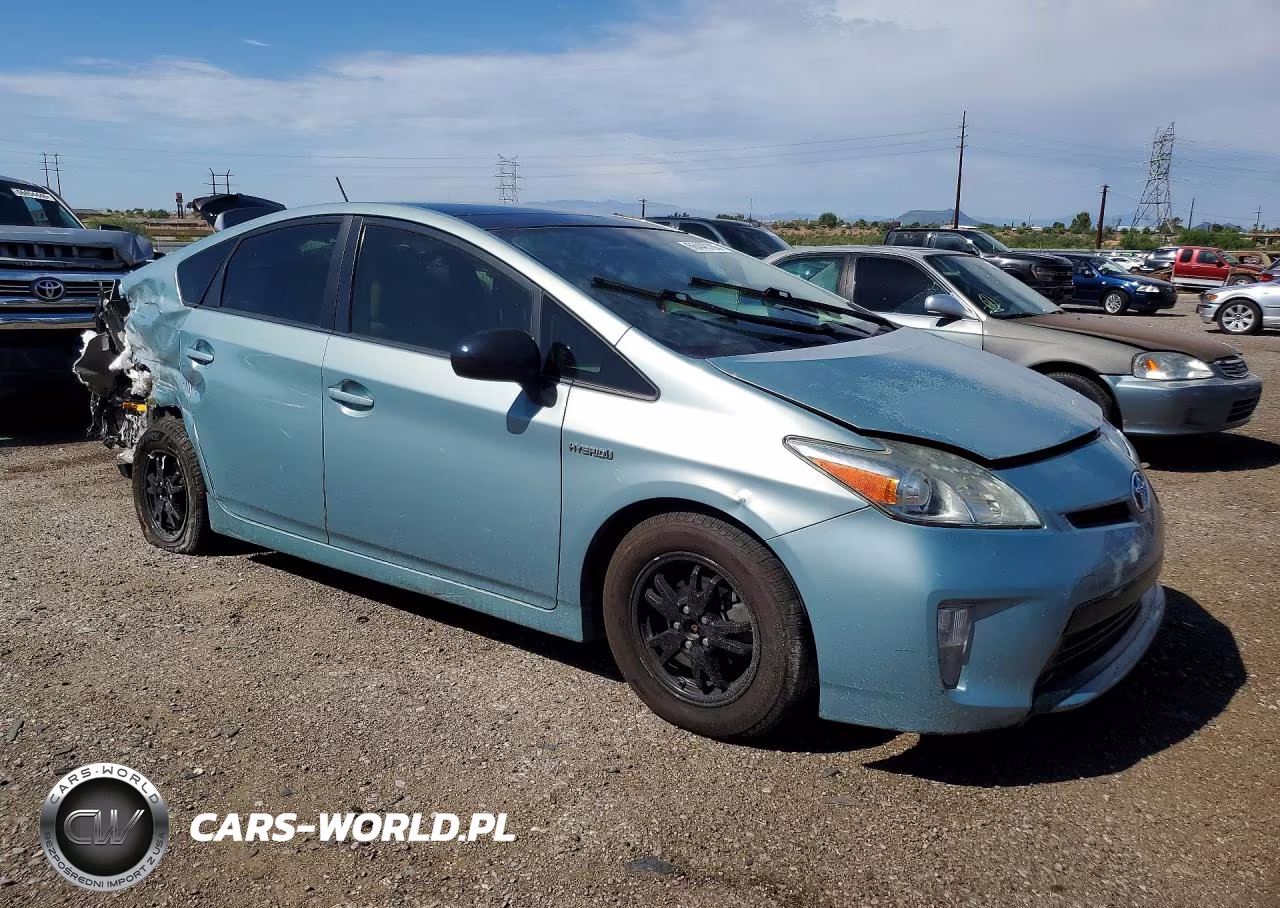 2012 Toyota Prius Four VIN:JTDKN3DU0C1596069 - 4