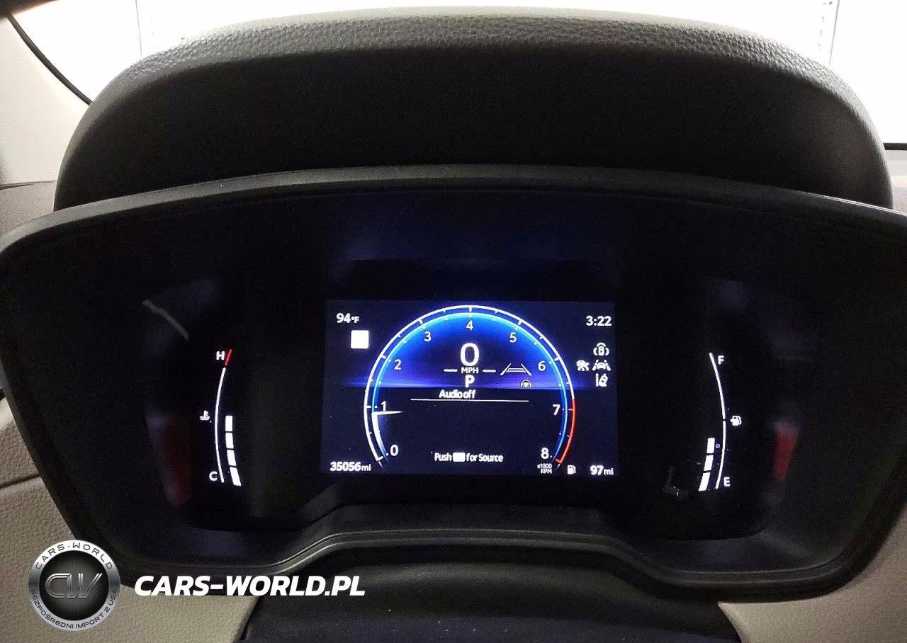 2026 Toyota Corolla Cross L VIN:7MUAAAAGXTV170506 - 9