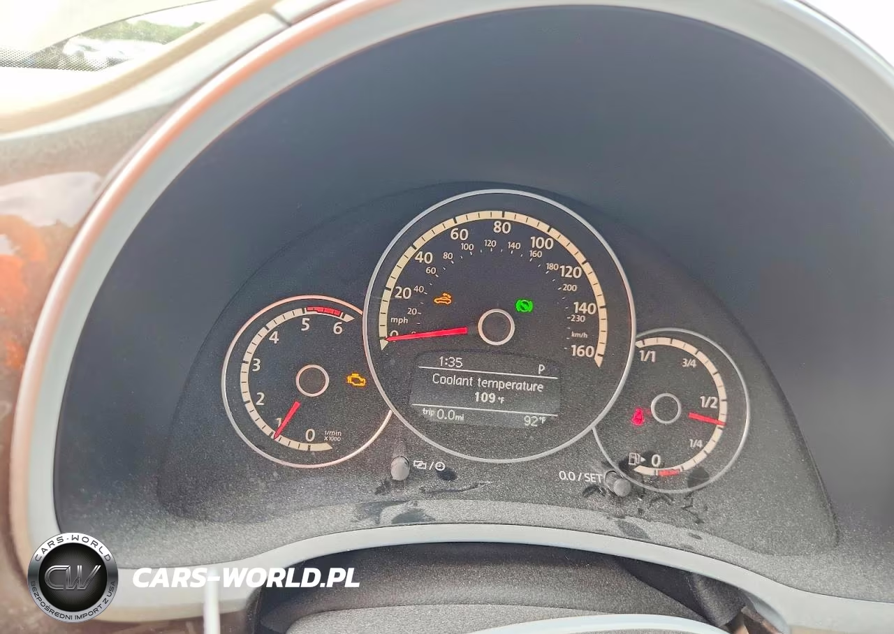 2013 Volkswagen Beetle VIN:3VW5L7ATXDM821119 - 9
