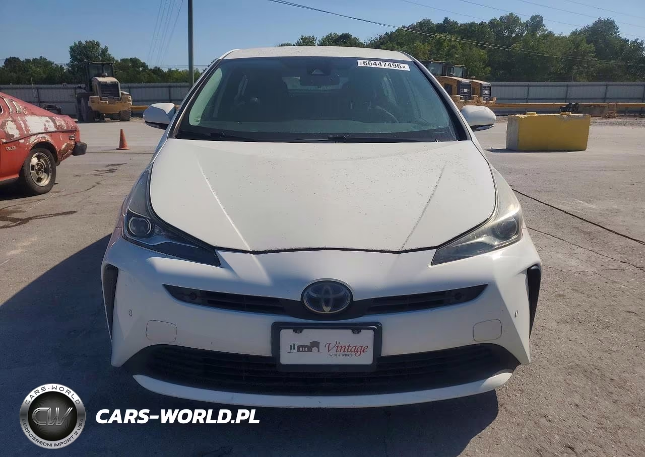 2019 Toyota Prius Le VIN:JTDKARFU3K3079864 - 5